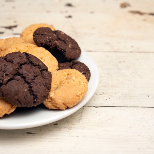 Chocolate or Vanilla Cookies